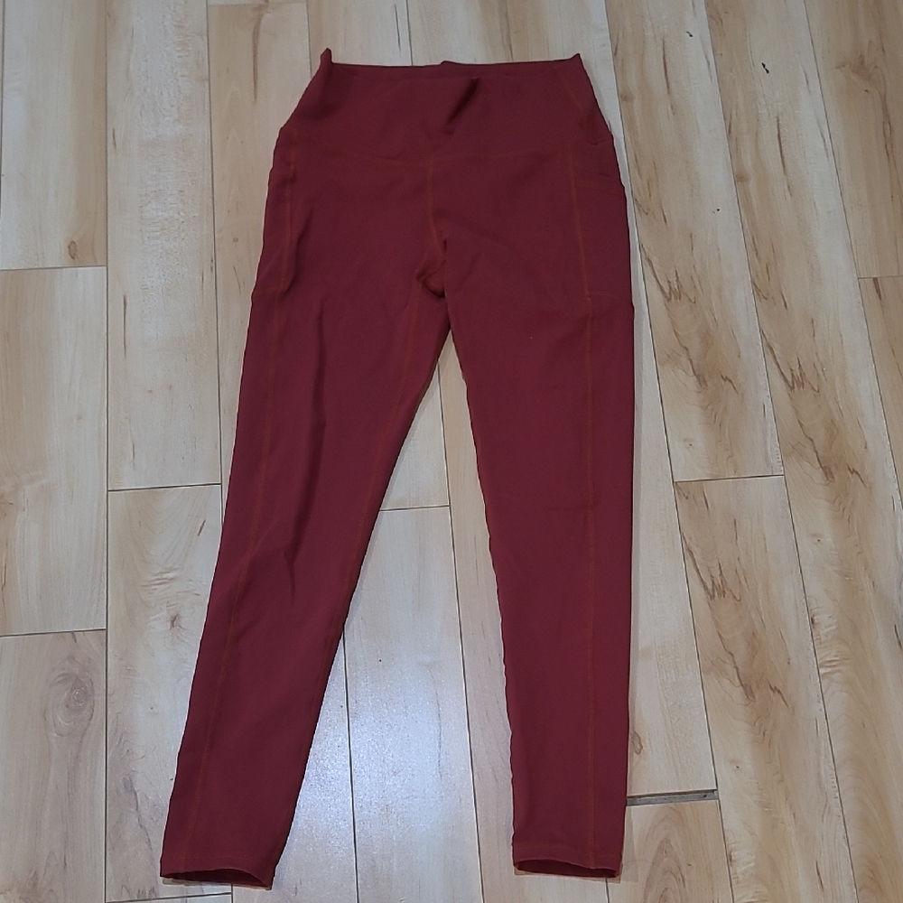 BuffBunny Size Medium Rust Coloured Capri Leggings - Picture 1 of 6